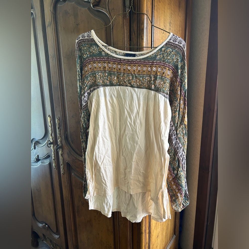 Daytrip Cream and Green Boho Panel Long Sleeve Tunic